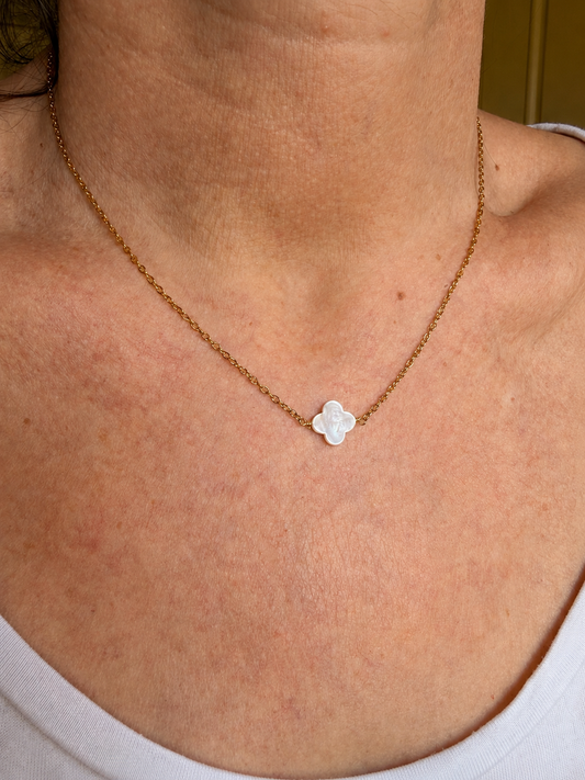 COLLIER CHANCE (NACRE)