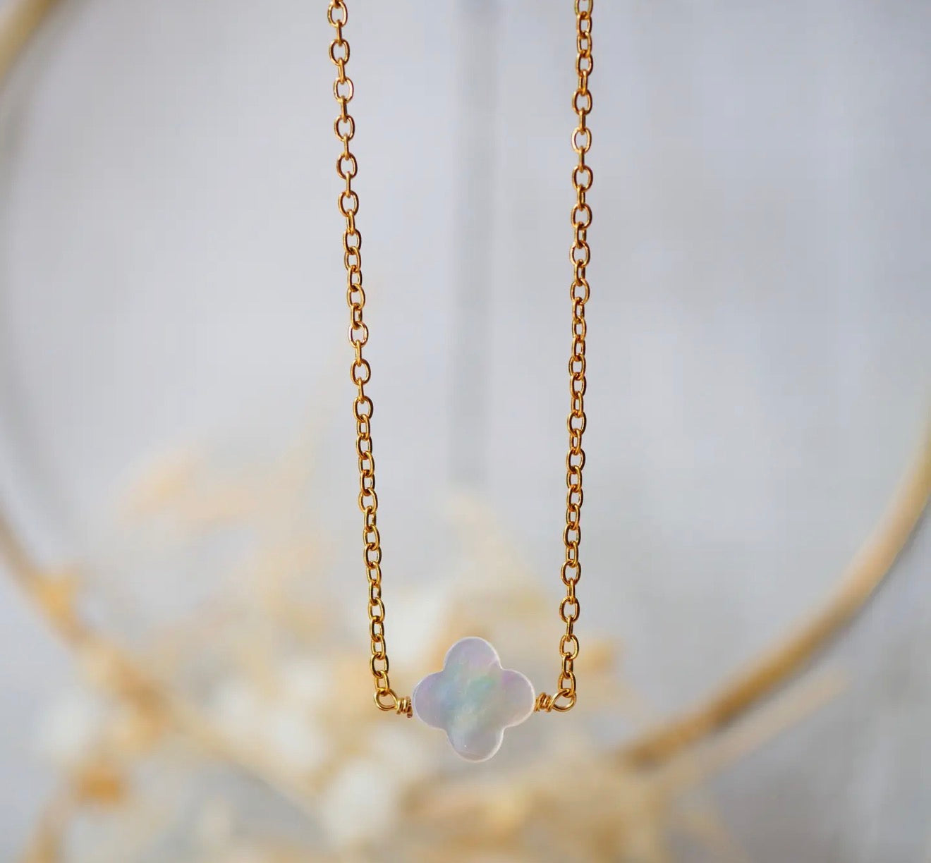 COLLIER CHANCE (NACRE)